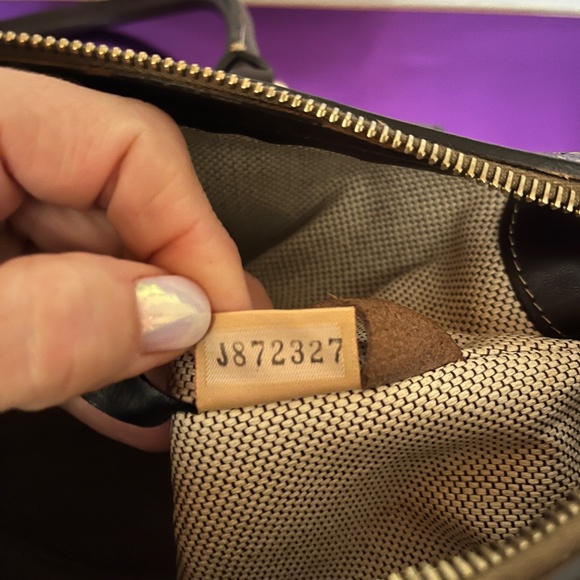 Authentic Vintage Dooney and Burke - Picture 5 of 5